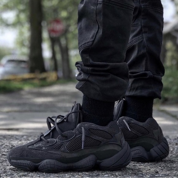 Yeezy 500 Utility Black - Picture 2 of 13